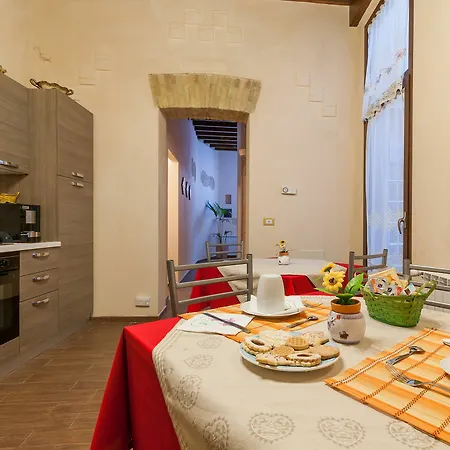 Il Borgo كالياري